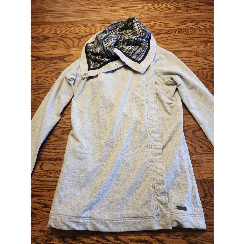 Lululemon Savasana Wrap Jacket Womens Size 2 Gray Asymmetrical Snap Cardigan - Picture 6 of 11